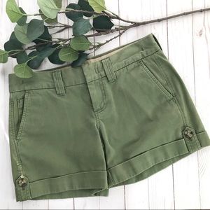 Banana Republic Green Preppy Weekend Shorts Size 0
